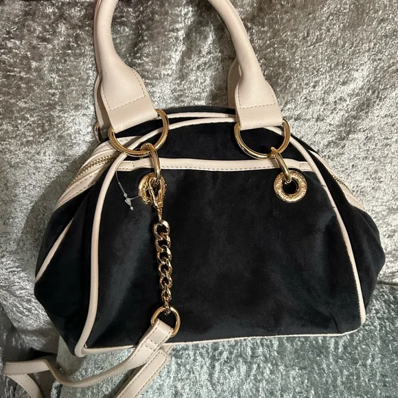 2 Juicy Couture Bags & 3 Wallets All NWT - Picture 11 of 13